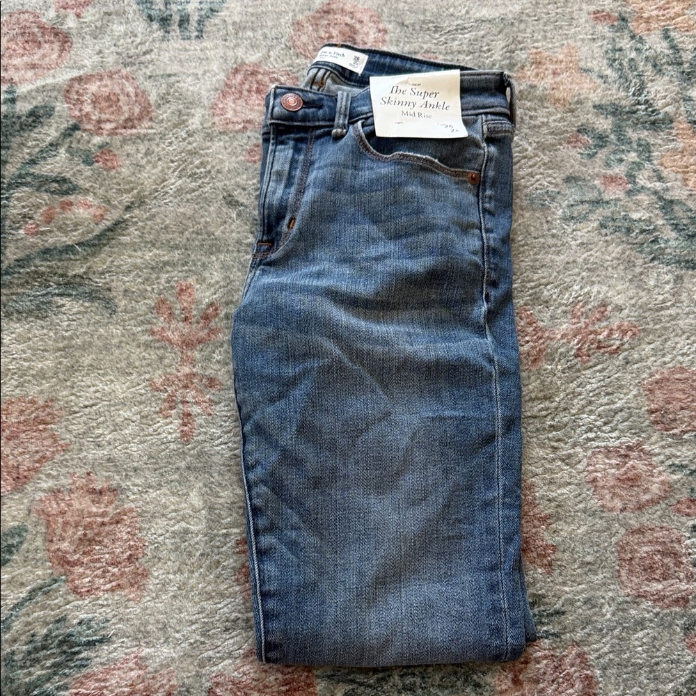 Abercrombie & Fitch Mid Blue Super Skinny Ankle Jeans